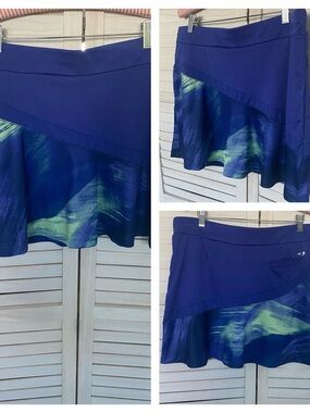 Grand Slam Purple  Skort with Green Accent Brushstroke SZ L Athletic Activewear